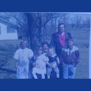 Meet your Posher, Dustin